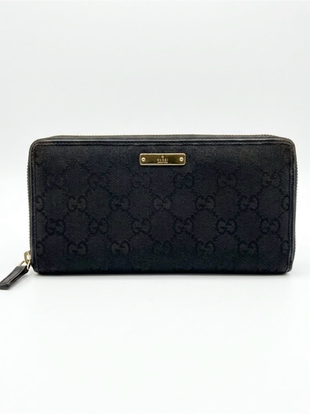 GUCCI Black GG Monogram Zip Wallet with Gold Name Plaque